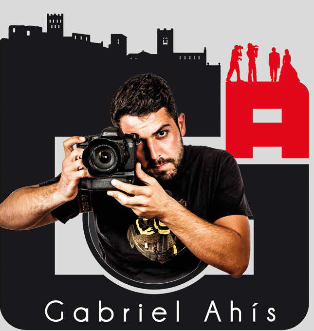 GABRIEL AHIS FOTOGRAFIA.png